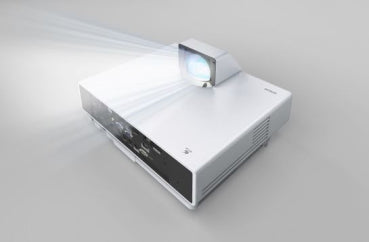 Epson EB-800F Full-HD Laser-Ultrakurzdistanzprojektor